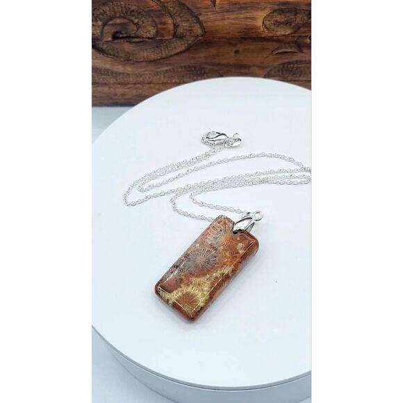Natural Fossil Coral Necklace Fossilized Crystal Stone Pendant - Picture 5 of 9